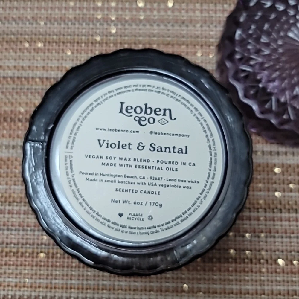 COPY - Leoben Co, Violet & Santal, 6oz soy candle, NWT - Picture 3 of 5